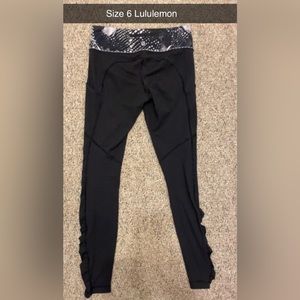 Lululemon leggings